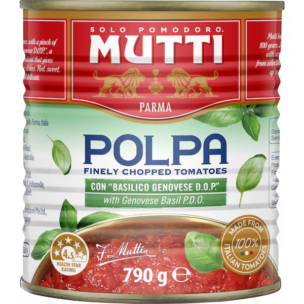 Mutti Polpa Finely Chopped Tomatoes With Basil 790g