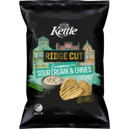 Kettle Ridge Cut Potato Chips European Sour Cream & Chives 165g