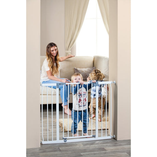 Dreambaby Liberty Security Gate with Smart Stay - Open Feature
