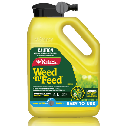 Yates 4L Weed 'n' Feed Hose On Lawn Weed Killer